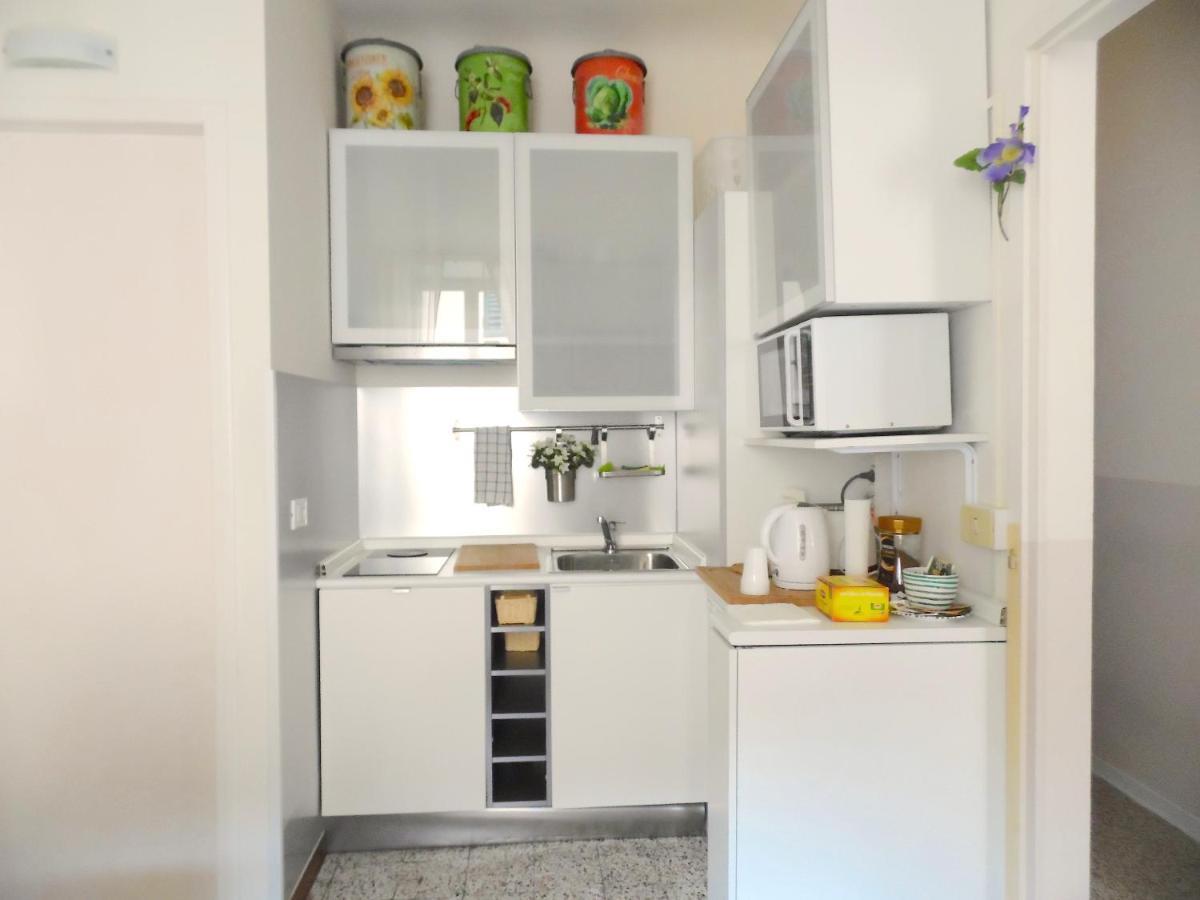 Casa Alba Apartment Лука Екстериор снимка